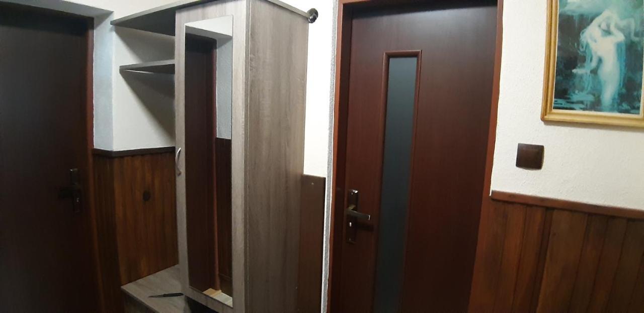 Max Daire Liptovský Mikuláš Dış mekan fotoğraf